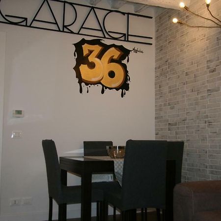 Garage36 Apartment ปาร์มา ภายนอก รูปภาพ